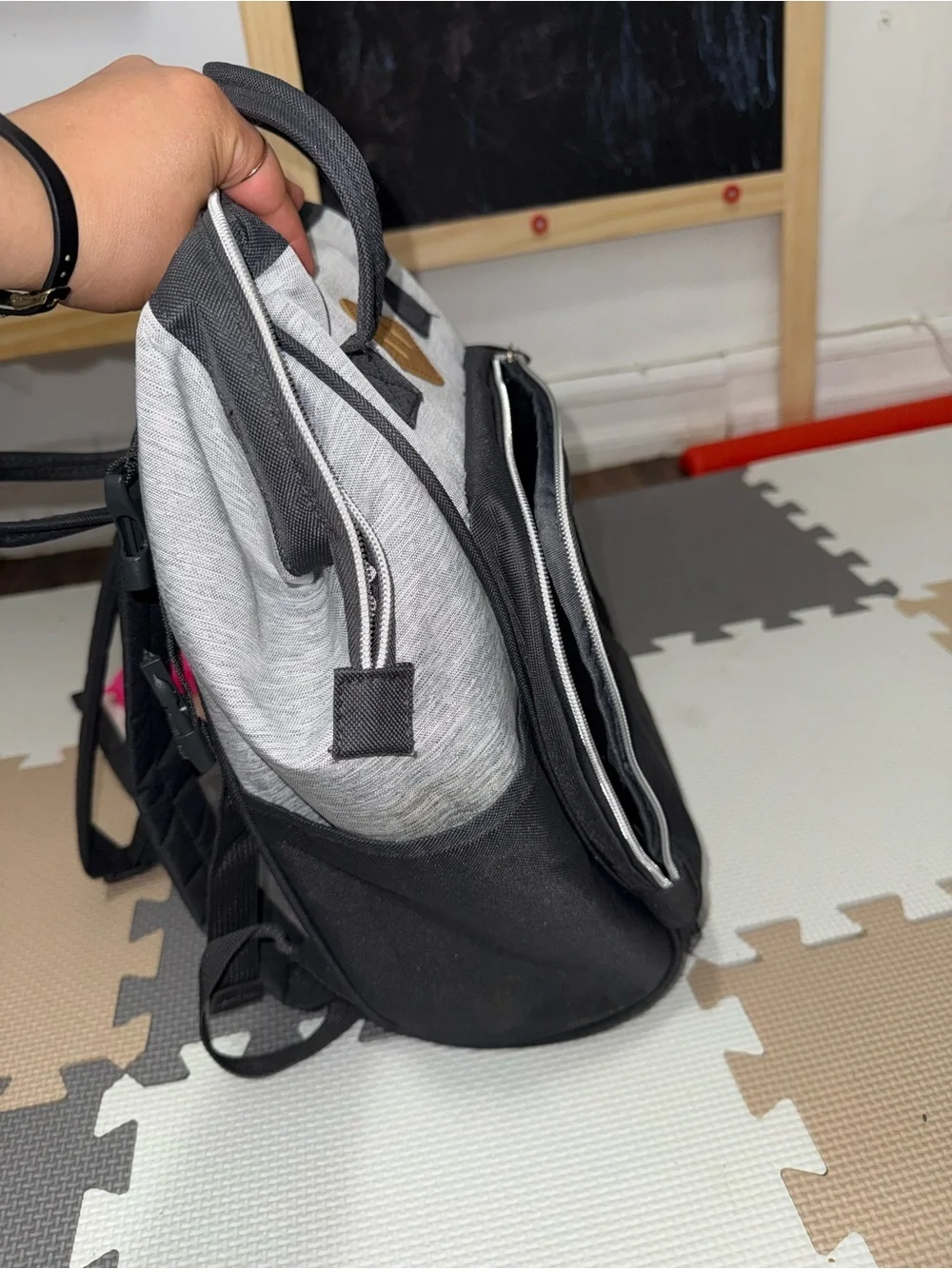 Diaper bag - Picture 5 of 5